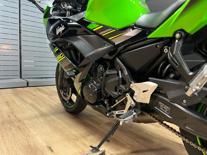 2018 Kawasaki NINJA 650L (LAMS) KRT EDITION Green