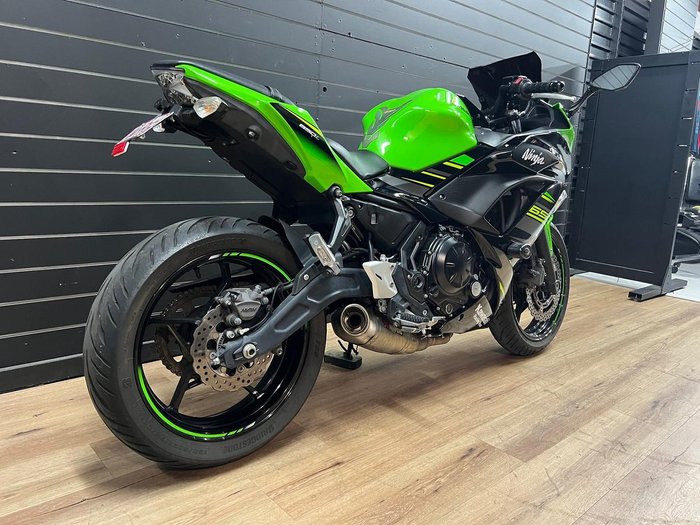 2018 Kawasaki NINJA 650L (LAMS) KRT EDITION Green