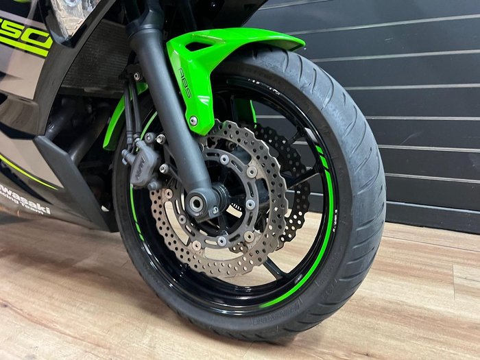 2018 Kawasaki NINJA 650L (LAMS) KRT EDITION Green