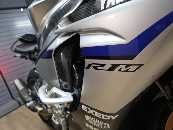 2015 Yamaha YZF-R1 M Silver