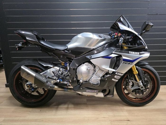 2015 Yamaha YZF-R1 M Silver