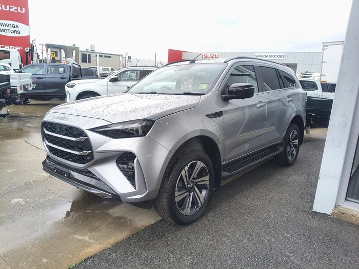 2026 Isuzu MU-X