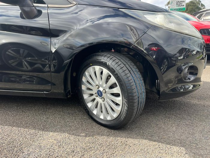 2013 Ford Fiesta LX