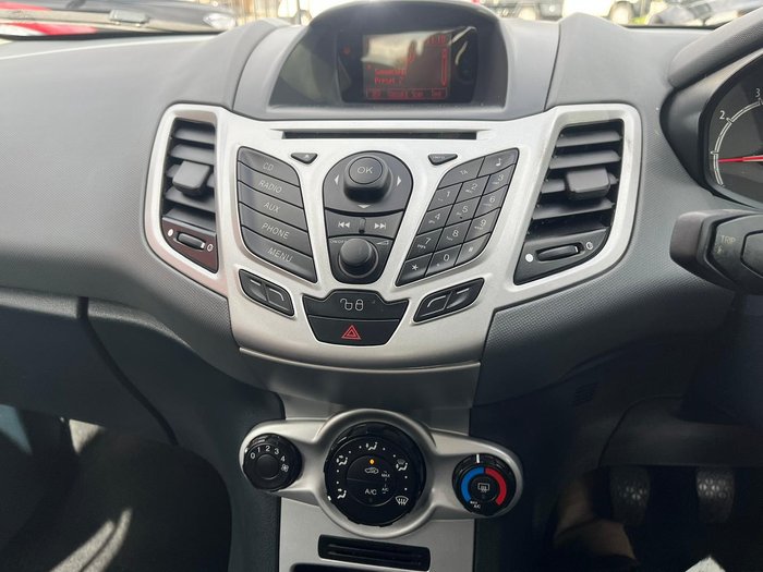 2013 Ford Fiesta LX