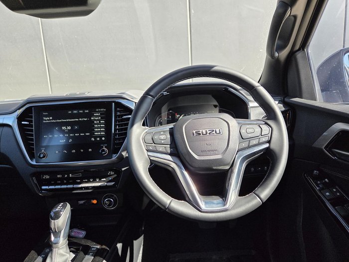 2025 Isuzu D-MAX LS-U