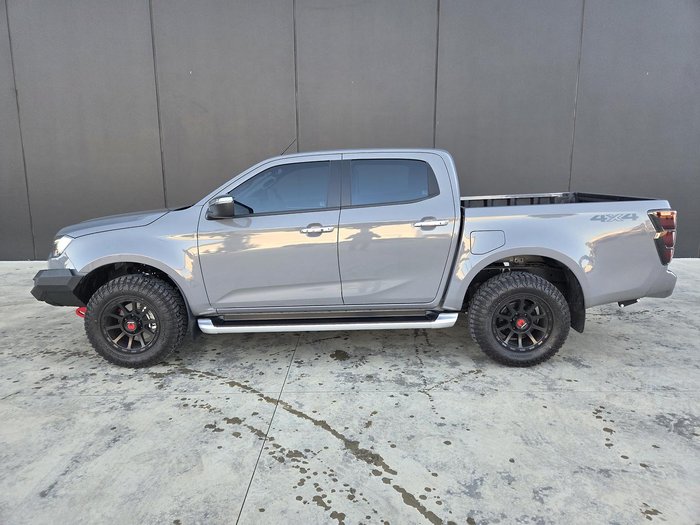 2025 Isuzu D-MAX LS-U