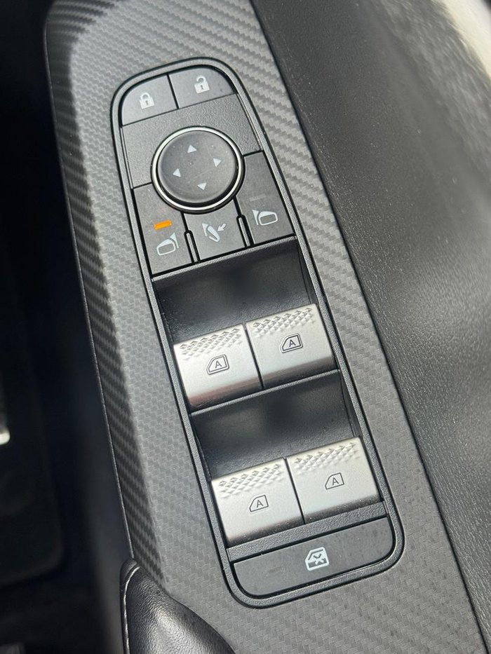 2024 Mitsubishi Outlander Black Edition