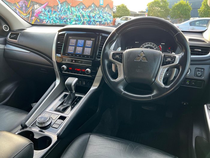 2020 Mitsubishi Pajero Sport Exceed