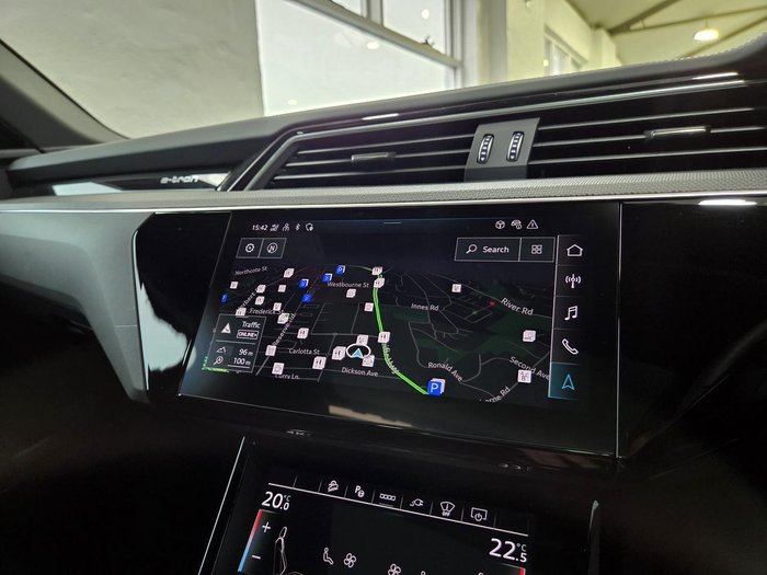 2024 Audi SQ8 e-tron