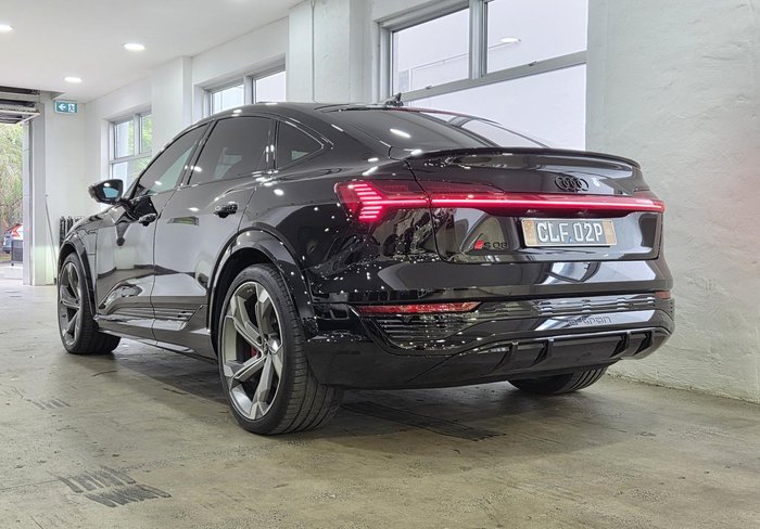 2024 Audi SQ8 e-tron