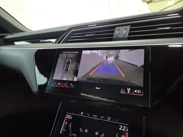 2024 Audi SQ8 e-tron
