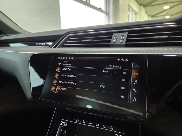 2024 Audi SQ8 e-tron