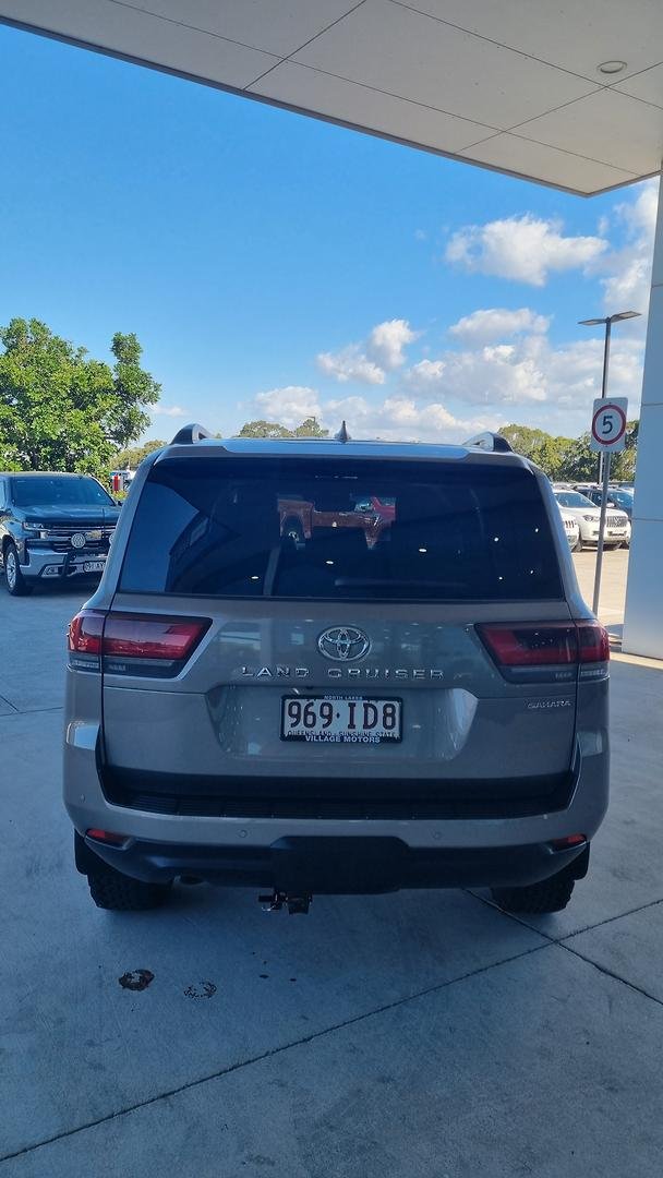 2023 Toyota Landcruiser Sahara