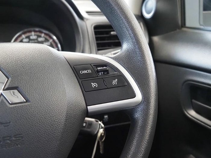 2020 Mitsubishi Triton GLX
