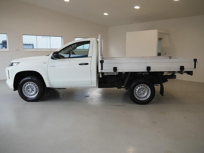 2020 Mitsubishi Triton GLX
