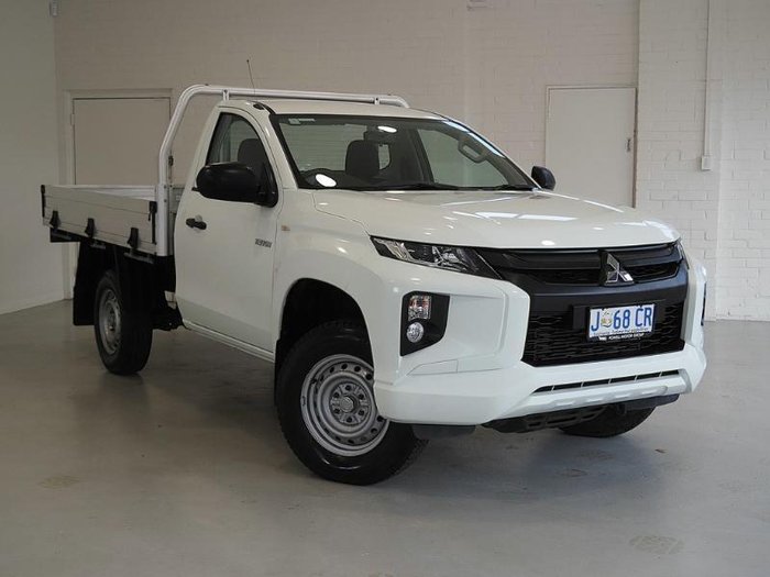 2020 Mitsubishi Triton GLX