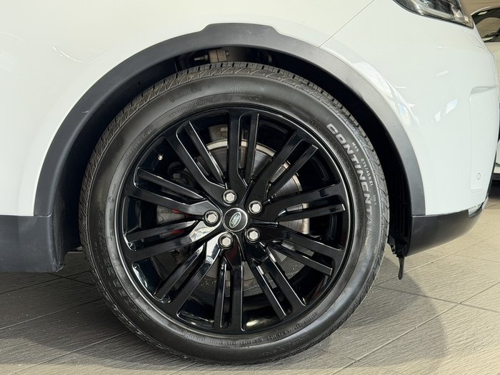 2017 Land Rover Discovery TD6 HSE