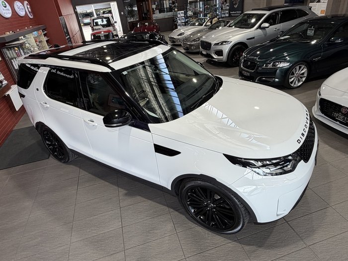 2017 Land Rover Discovery TD6 HSE