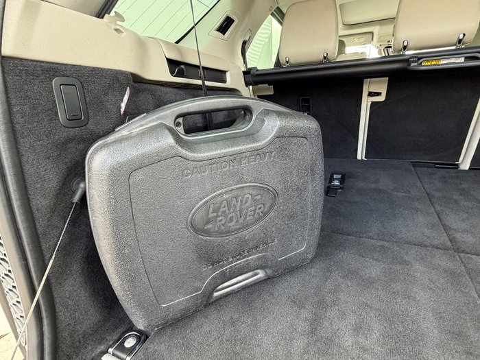 2017 Land Rover Discovery TD6 HSE