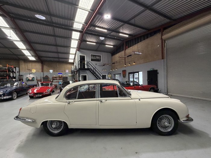 1966 Jaguar S-Type 3.8