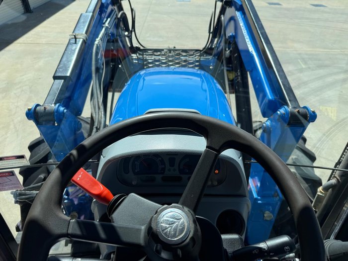 New Holland T6020