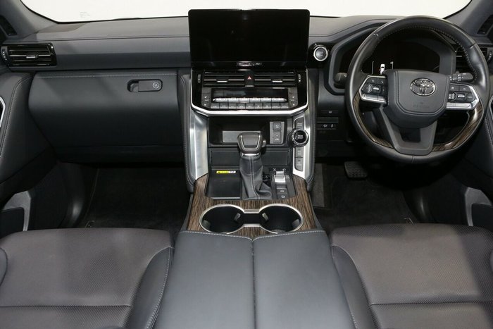 2025 Toyota Landcruiser VX