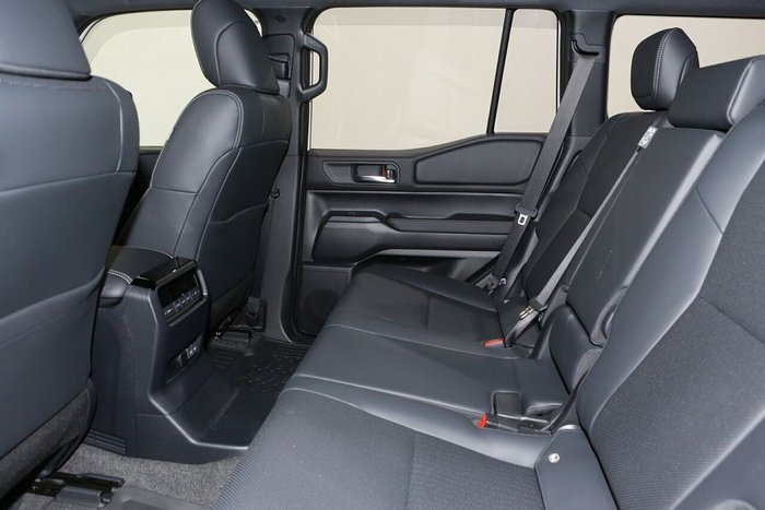 2025 Toyota Landcruiser Prado GXL