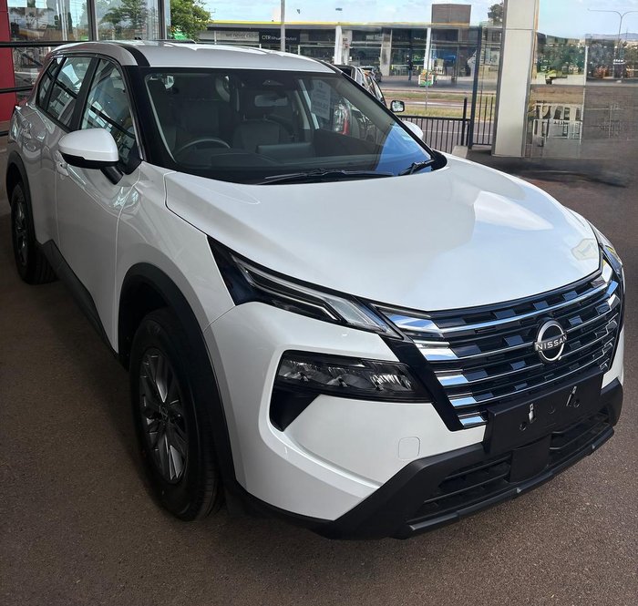 2026 Nissan X-TRAIL ST
