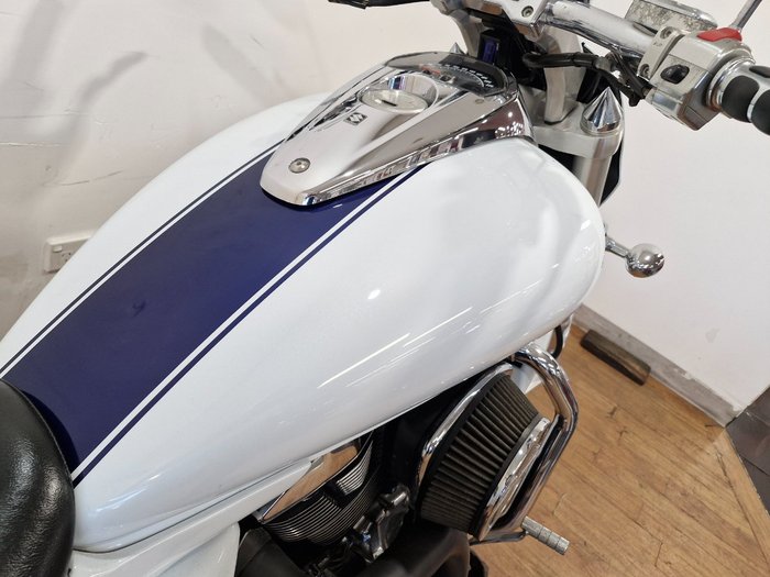 2009 Suzuki VZR 1800 BOULEVARD (M109R) LE White