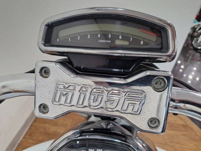 2009 Suzuki VZR 1800 BOULEVARD (M109R) LE White