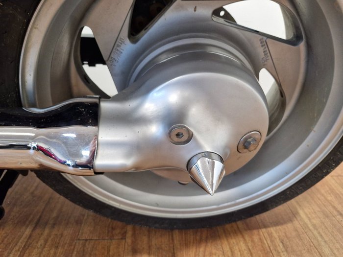 2009 Suzuki VZR 1800 BOULEVARD (M109R) LE White