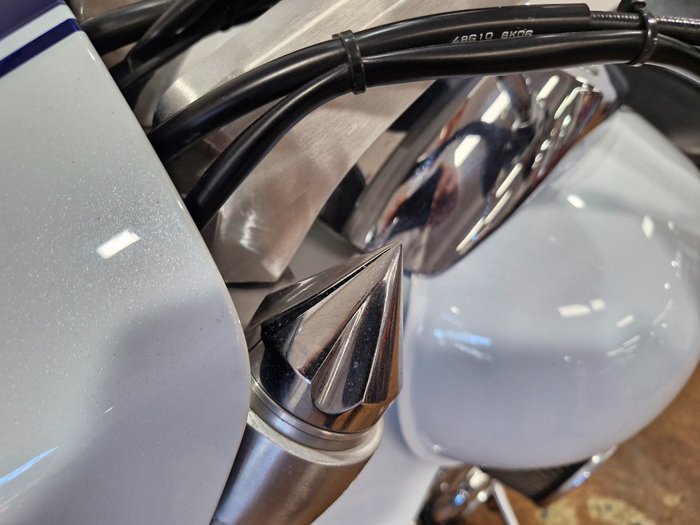 2009 Suzuki VZR 1800 BOULEVARD (M109R) LE White