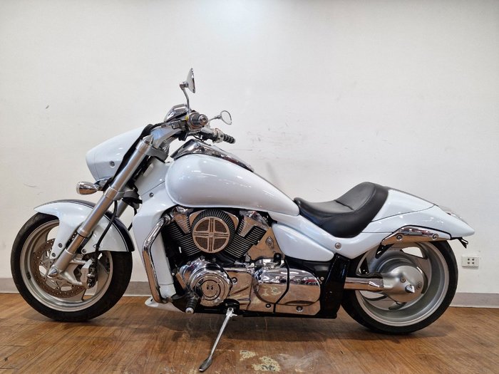 2009 Suzuki VZR 1800 BOULEVARD (M109R) LE White