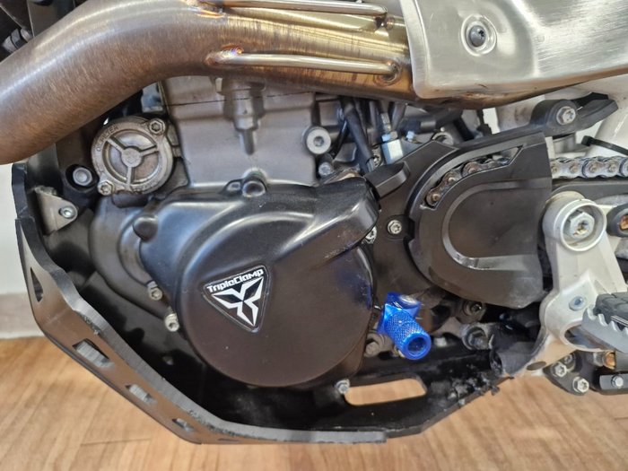 2018 Husqvarna 701 SUPERMOTO WHITE