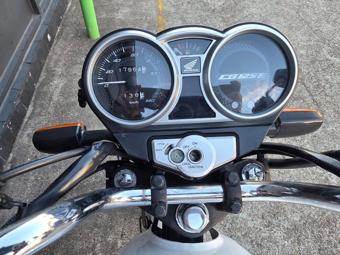 2014 Honda CB125E WHITE