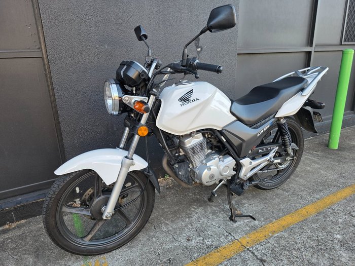 2014 Honda CB125E WHITE