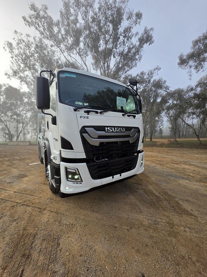 2025 Isuzu F Series