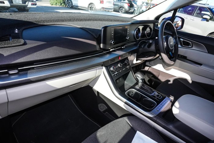 2022 Kia Carnival S