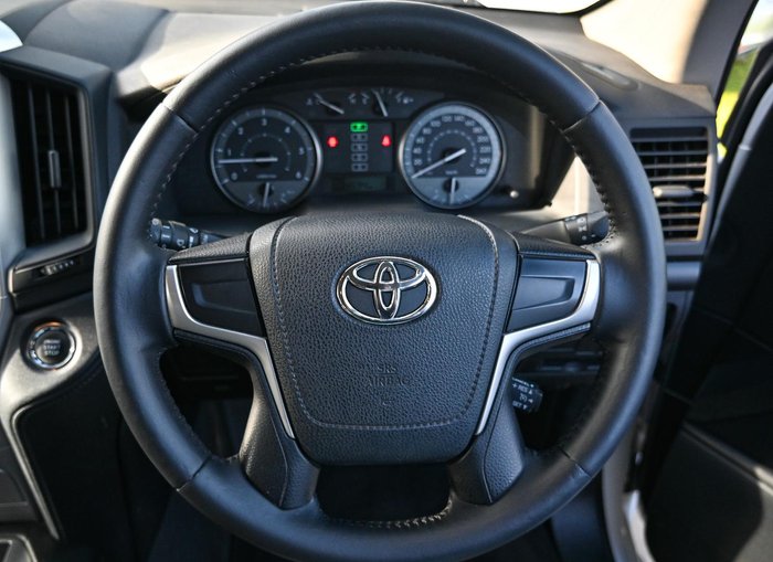 2016 Toyota Landcruiser GXL