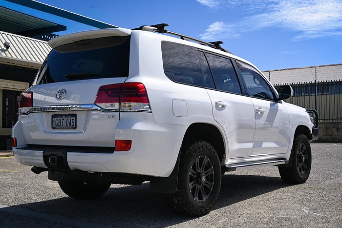 2016 Toyota Landcruiser GXL