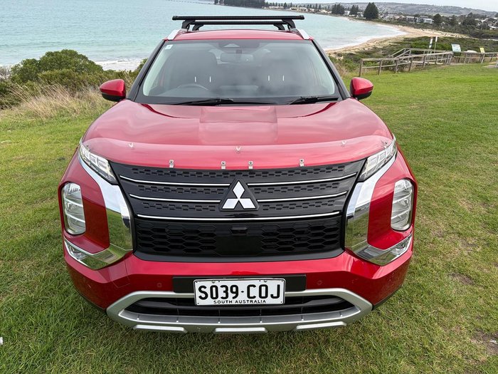 2021 Mitsubishi Outlander LS