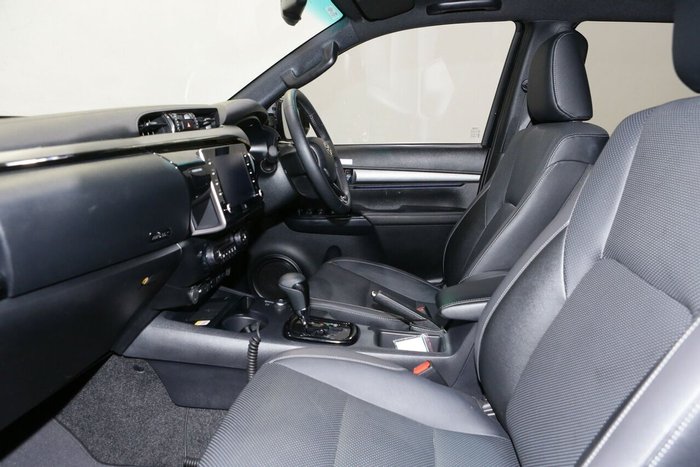 2025 Toyota Hilux Rogue 48V