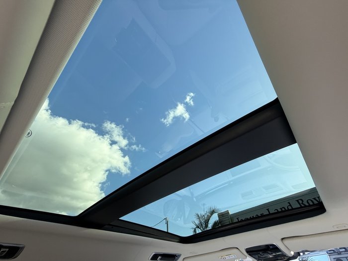 2022 Land Rover Range Rover P530 Autobiography