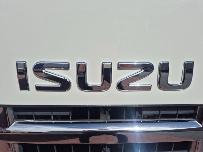 2015 Isuzu Fsd850 12 Plt Refrigerated Taut/Lift