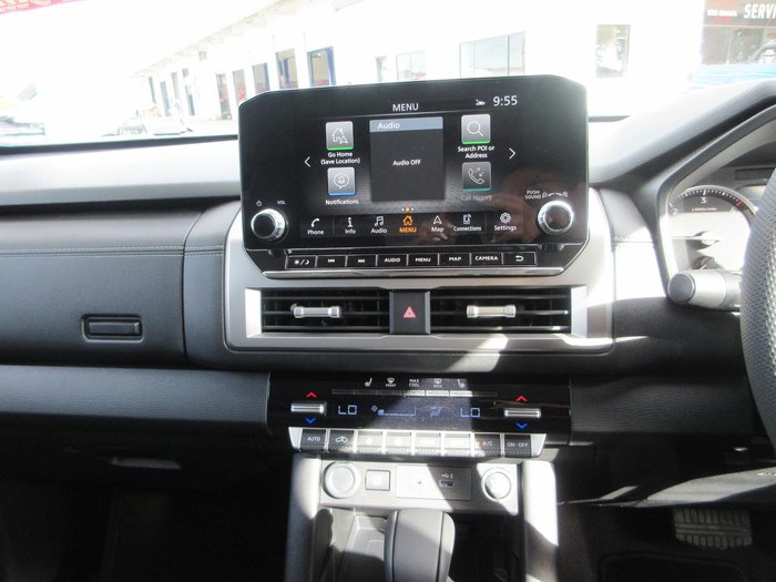 2025 Nissan Navara ST-X