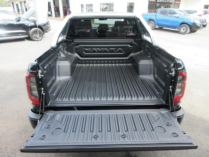 2025 Nissan Navara ST-X