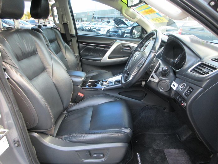 2019 Mitsubishi Pajero Sport GLS