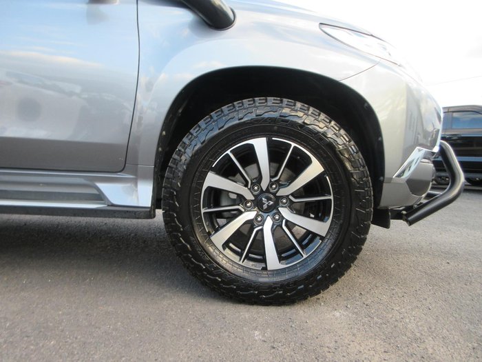 2019 Mitsubishi Pajero Sport GLS