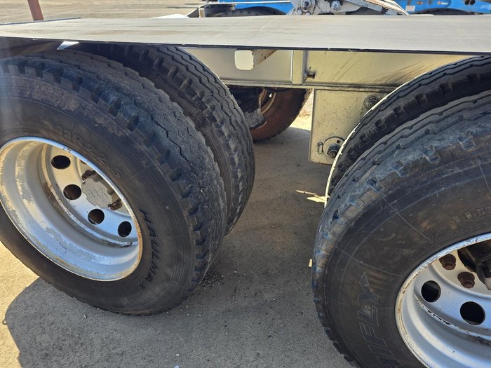 2009 BTE Bogie Axle Converter Dolly