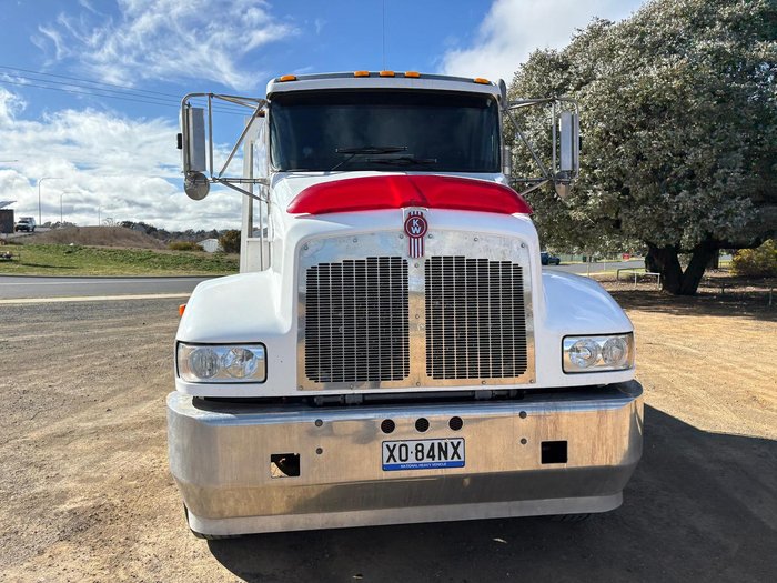 2010 Kenworth T358 Tilt Tray